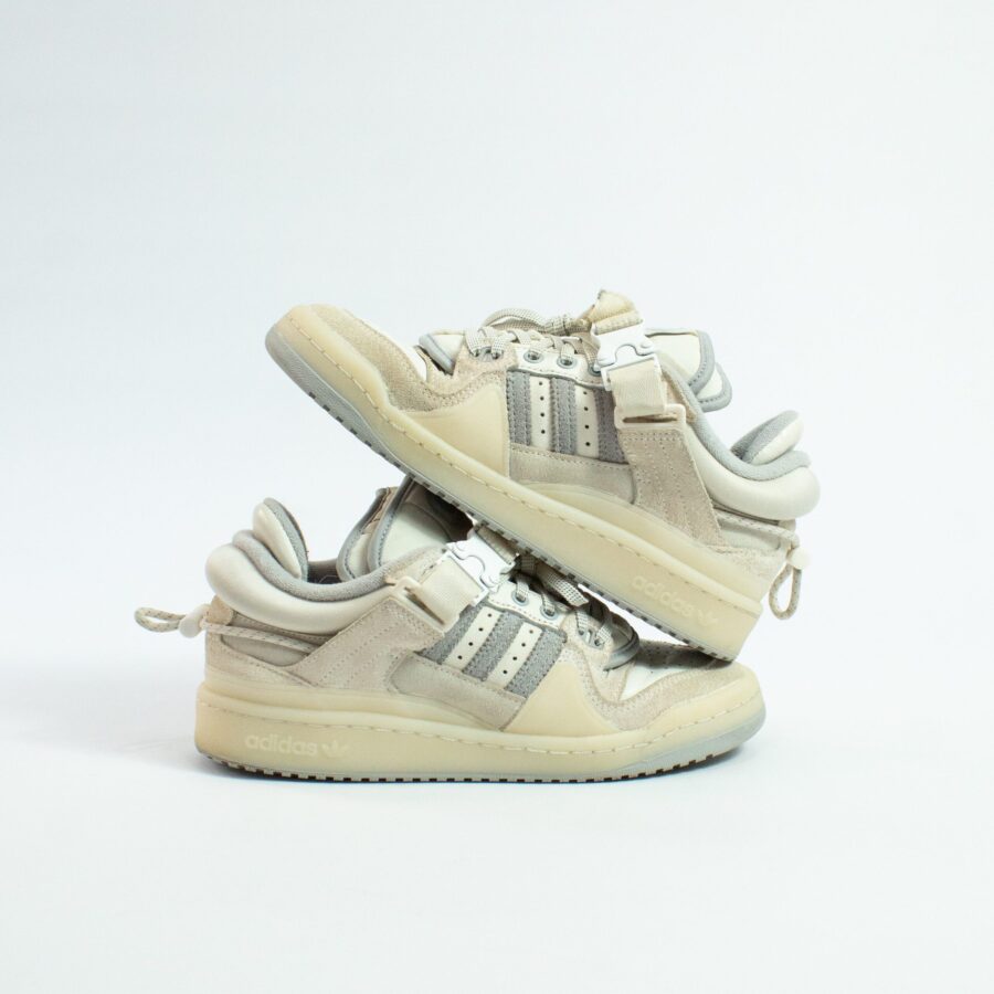 ADIDAS LAST FORUM BAD BUNNY 5.5 US