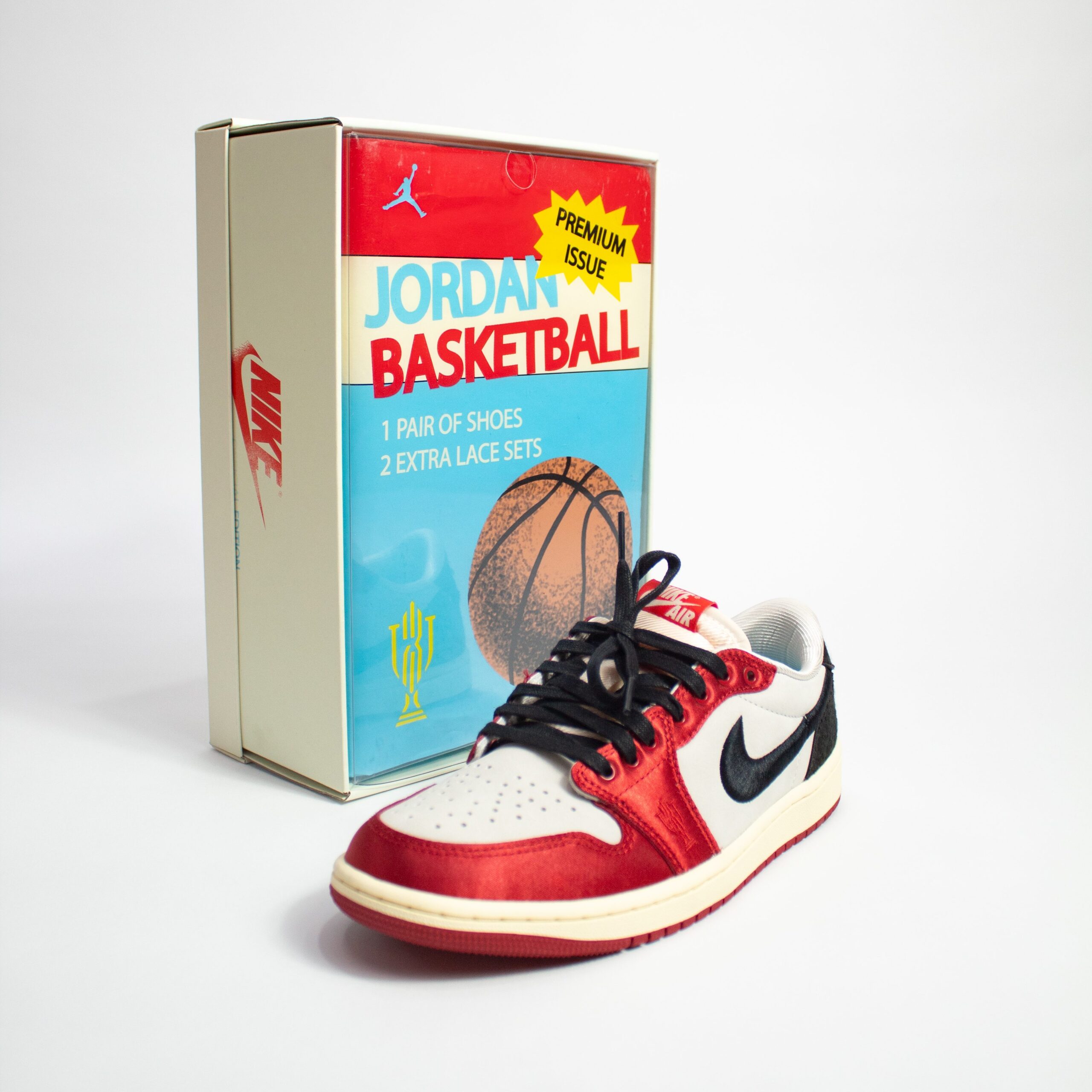 JORDAN 1 LOW TROPHY ROOM 7.0 US