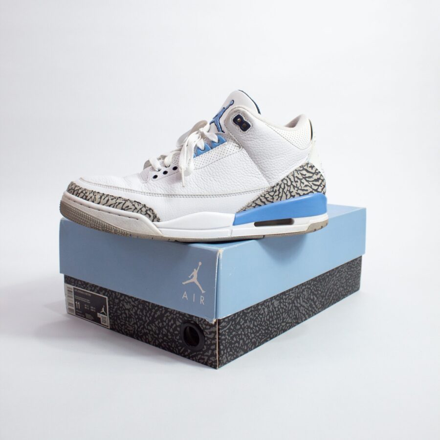 JORDAN 3 UNC 11 US
