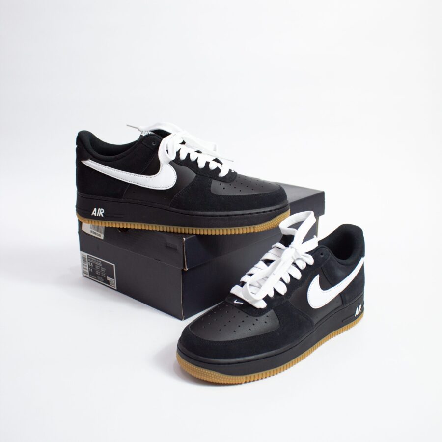 NIKE AIR FORCE 1 BLACK GUM