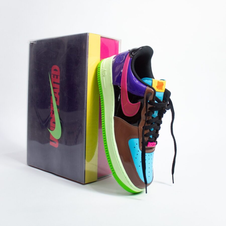 NIKE AIR FORCE 1 UNDEFEATED