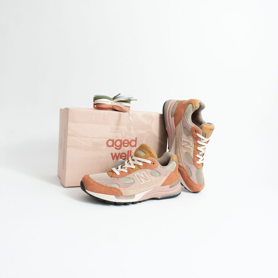 NEW BALANCE 992 JFG AGED WELL