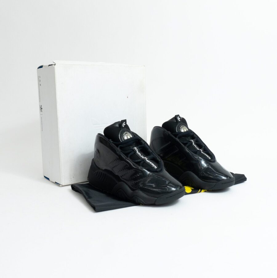 ADIDAS X ALEXANDER WANG 5.5 US W