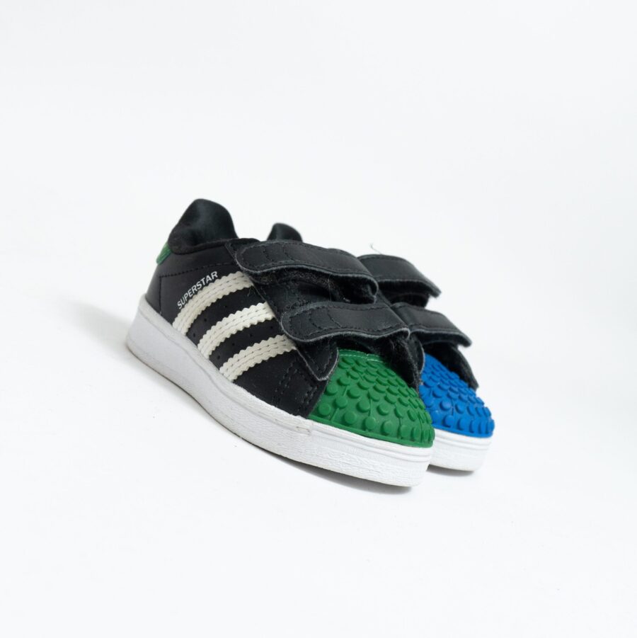 ADIDAS SUPERSTAR LEGO 4K