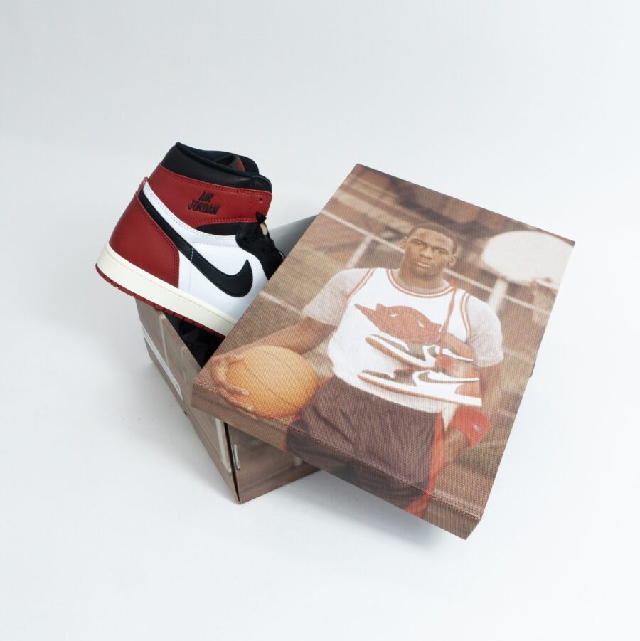 JORDAN 1 HIGH BLACK TOE