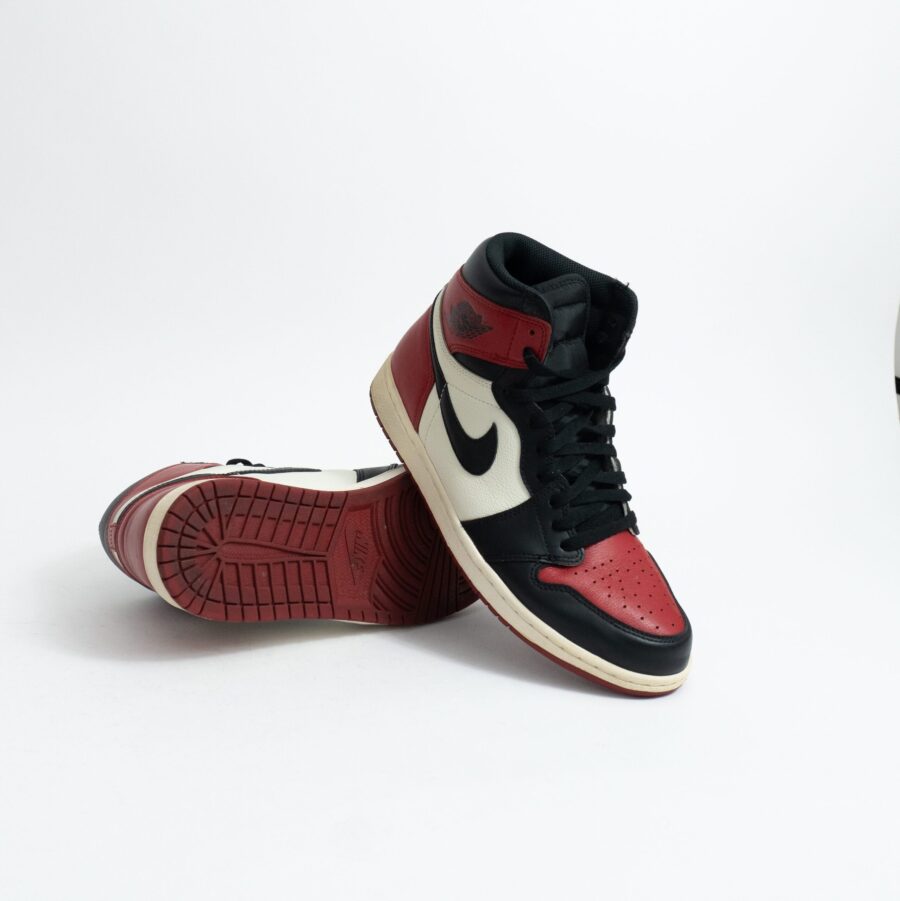 JORDAN 1 HIGH BRED TOE 11 US