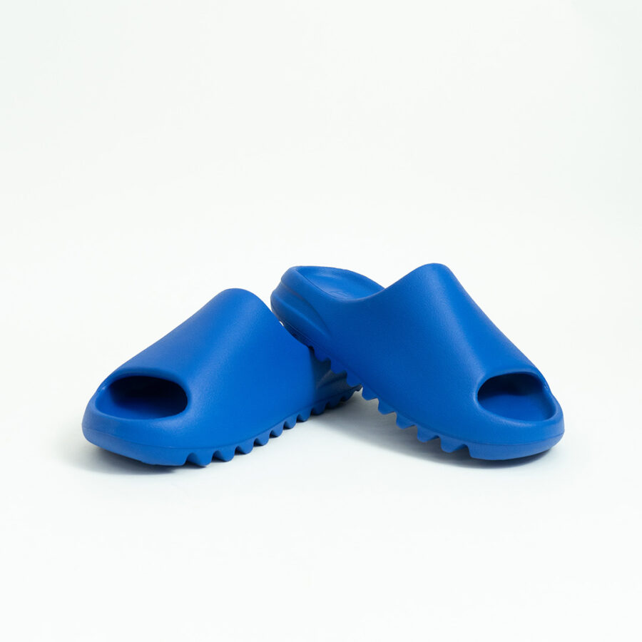 YEEZY SLIDE AZURE