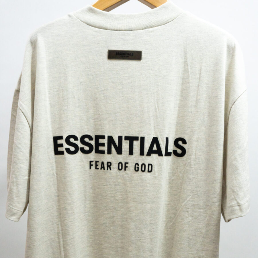 ESSENTIALS LIGTH OATMEAL TEE