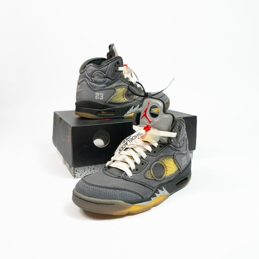 JORDAN 5 MUSLIN OFF WHITE 6.5 US