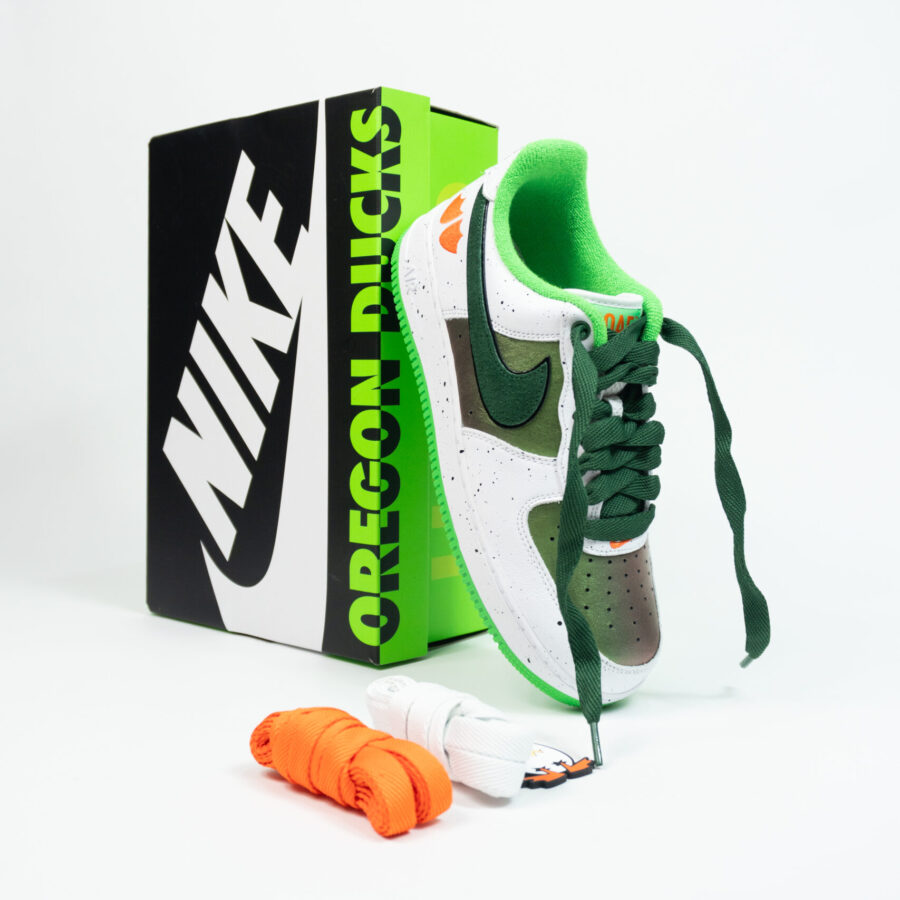 NIKE AIR FORCE 1 DUCKS OF A FEATHER OREGON
