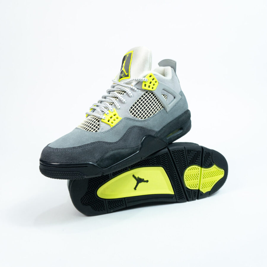 JORDAN 4 SE 95 NEON 11 US