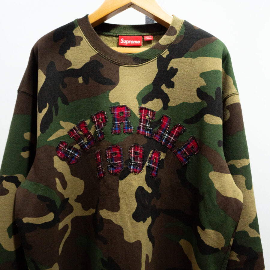 SUPREME CREWNECK PLAID ARC CAMO