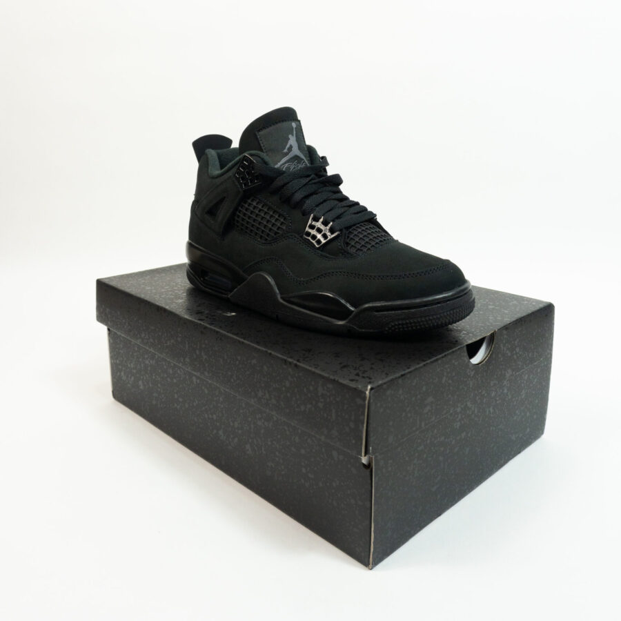 JORDAN 4 BLACK CAT