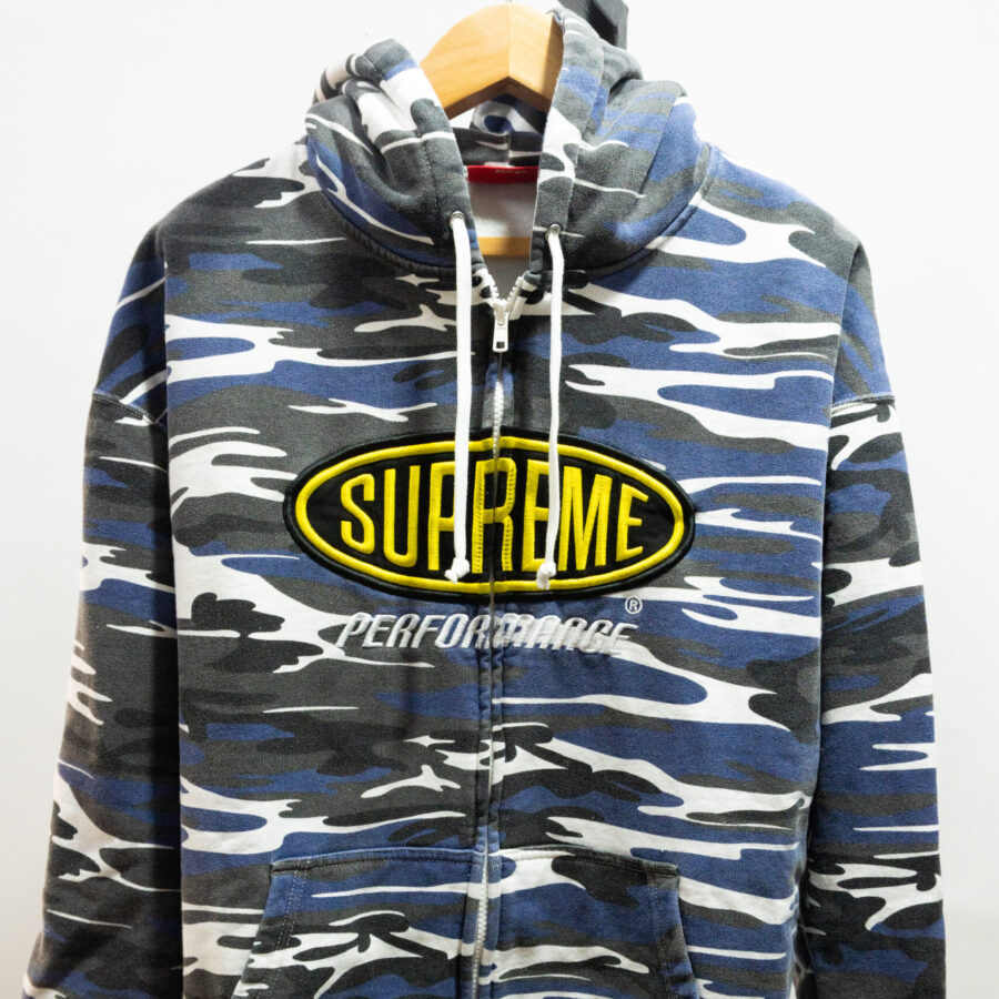 SUPREME PERFORMANCE ZIP UP CAMO