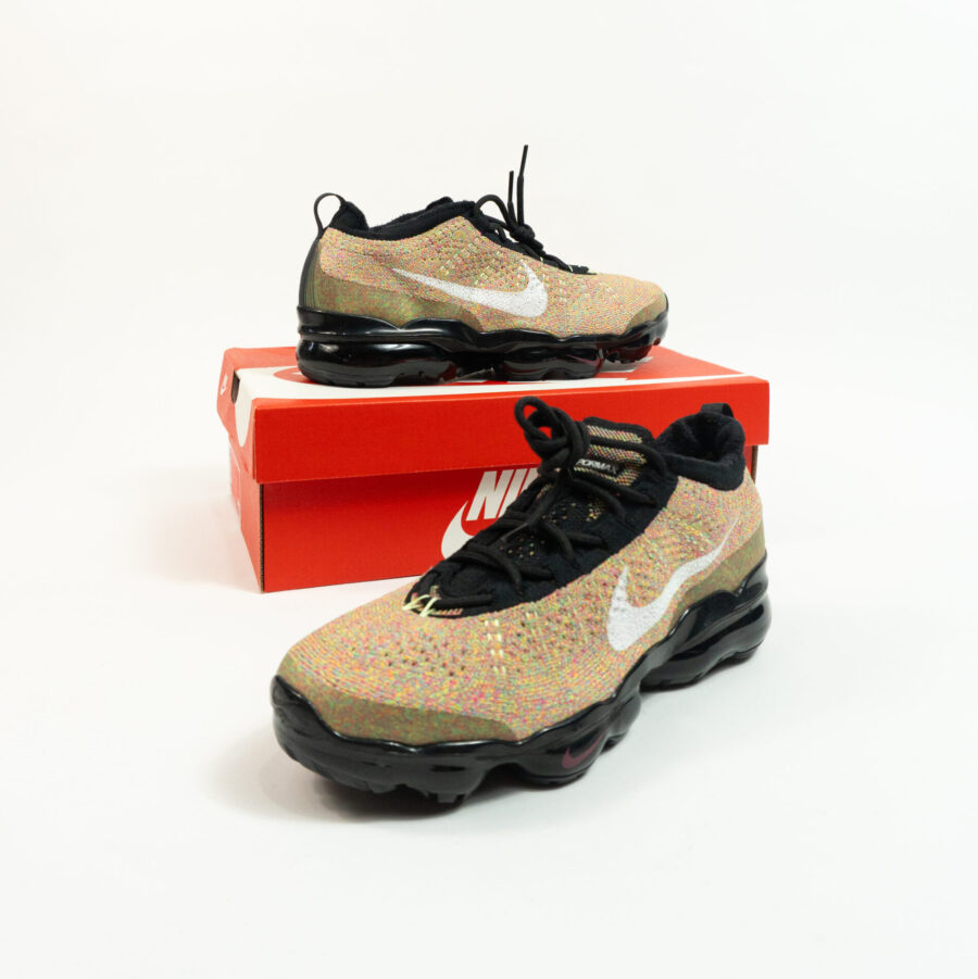 NIKE AIR VAPORMAX FLYKNIT