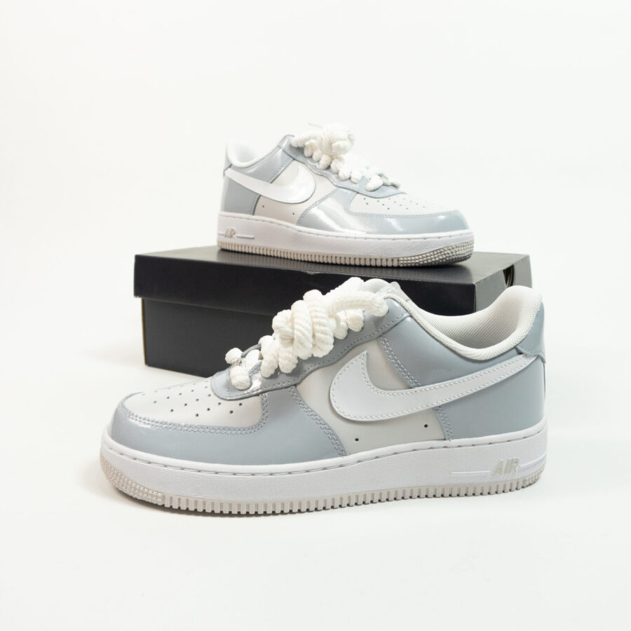 NIKE AIR FORCE 1 GREY PATENT
